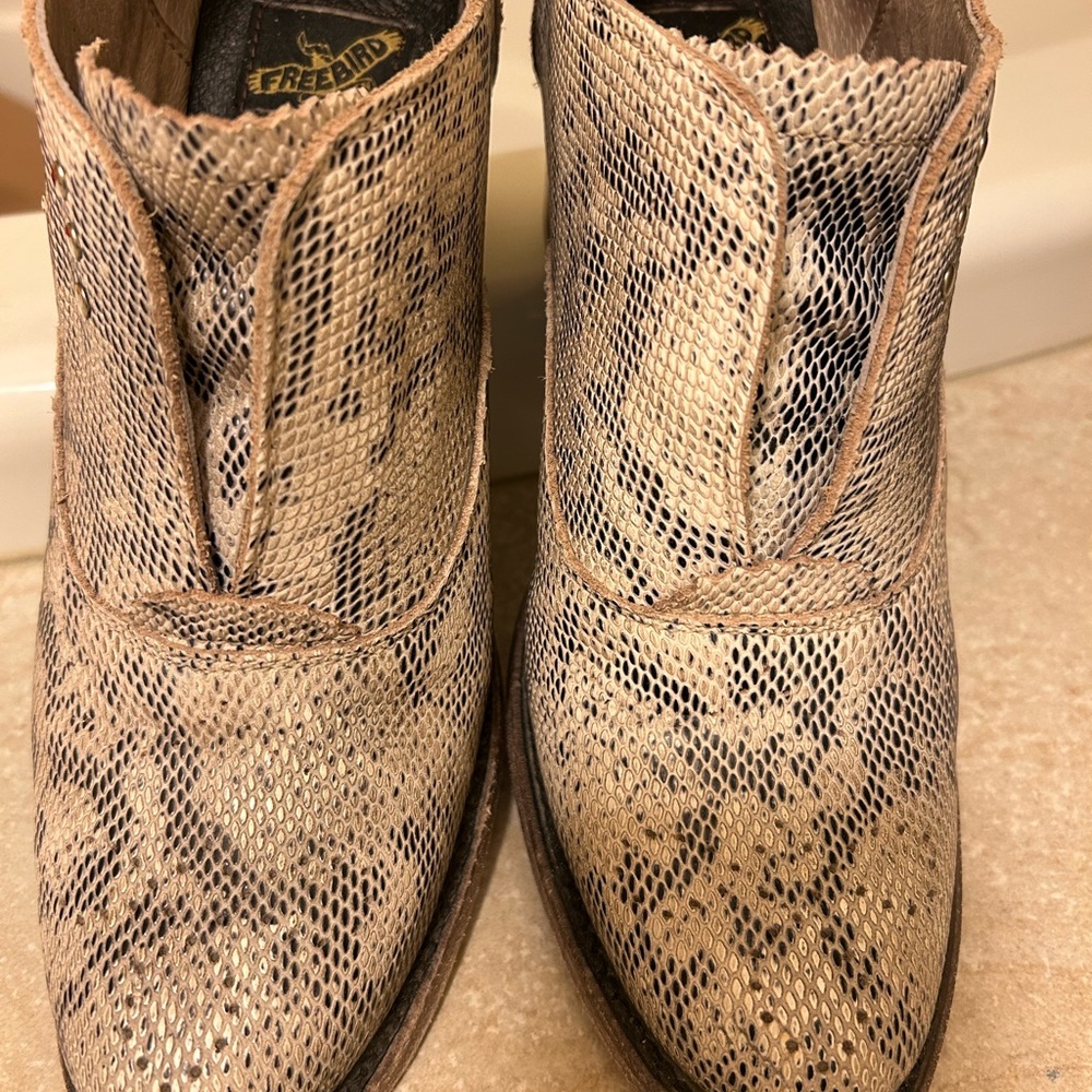 Freebird Sadie with Snakeskin Pattern